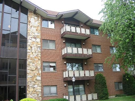 1st image of 2311 W 183rd St #104