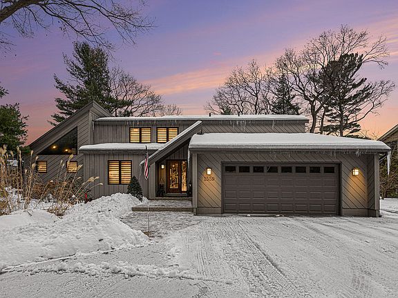 2nd image of 1559 Brookwood Dr