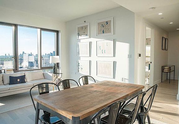 3rd image of 635 4th Ave #1225