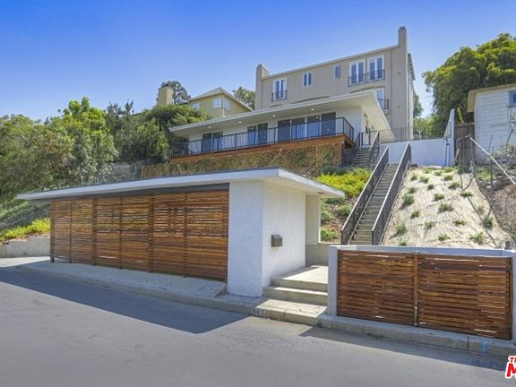5th image of 3406 Tareco Dr