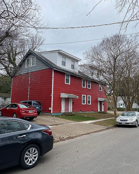 1st image of 861 W 48th St #B