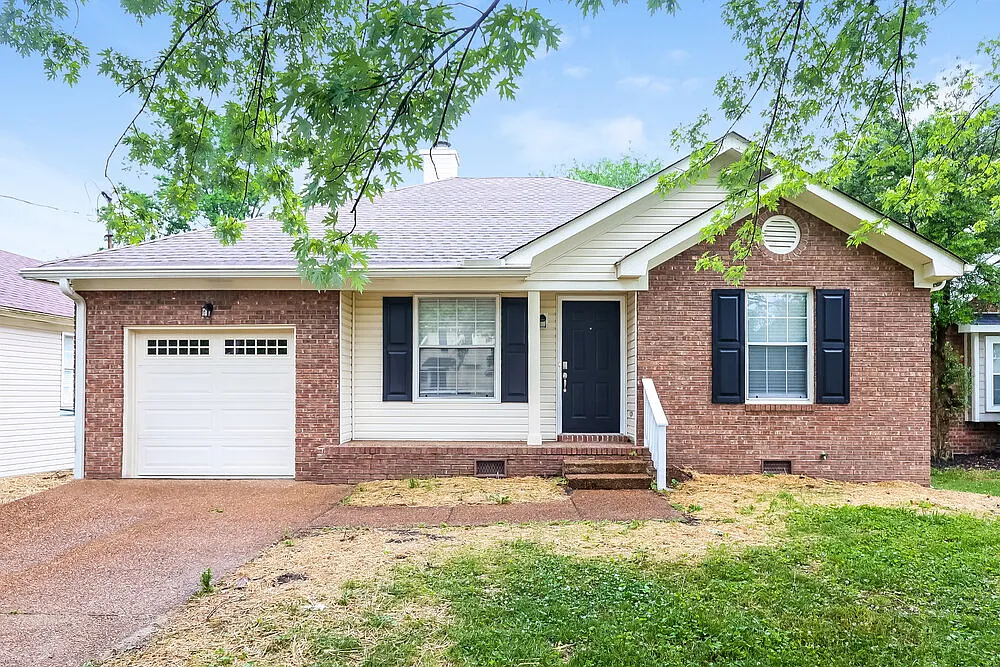 3 bed, 2.0 bath, 1516 sqft, $2,350 — Photo 1