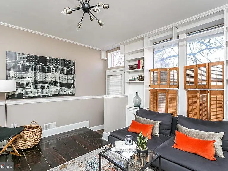 2211 E Baltimore St — Photo 4