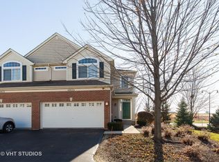 10055 Cummings St, Huntley, IL 60142