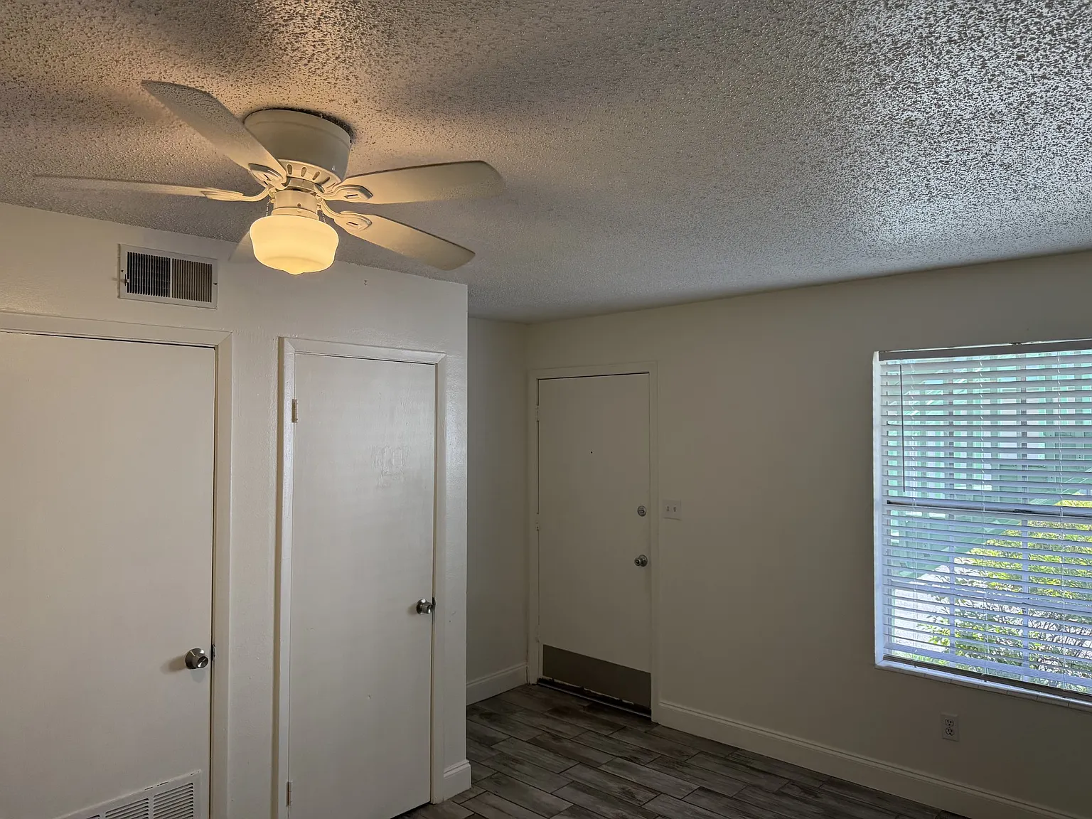 Malibu Gardens 8028-A Stark Avenue, Pensacola, FL — Photo 2