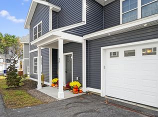 27 Fawn Woods Way #27, Westbrook, ME 04092
