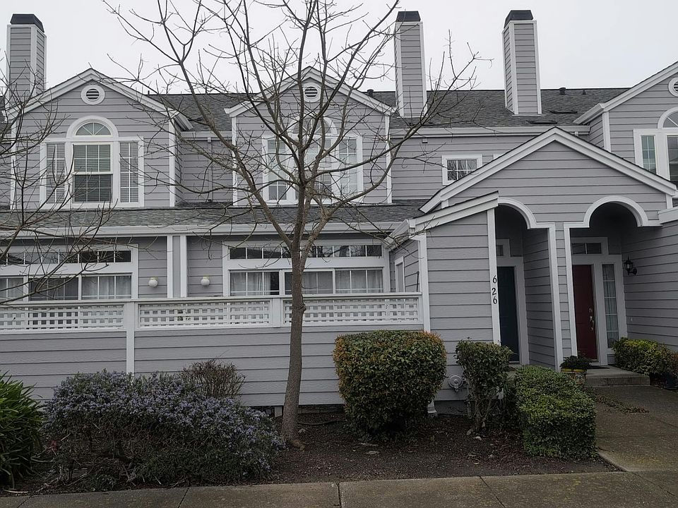 1st image of 626 Ryan Ln