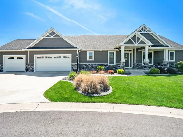 3222 Pickwick Park Ln, Goshen, IN 46528