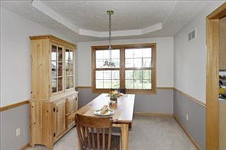 5th image of 6647 Whitehorse Ave