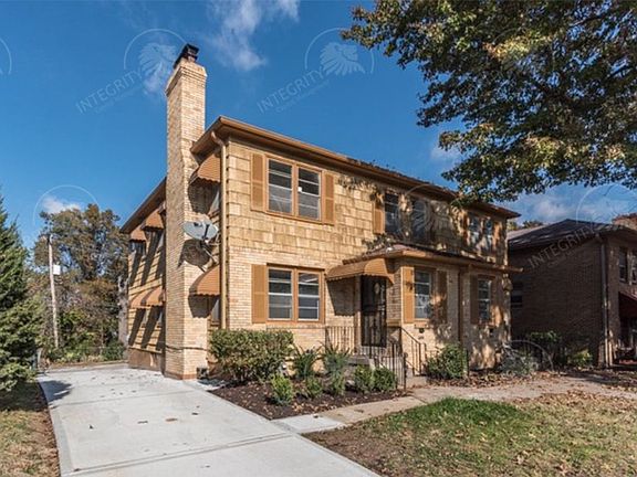 2nd image of 644 E Meyer Blvd #644
