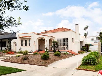 823 S Burnside Ave, Los Angeles, CA, 90036