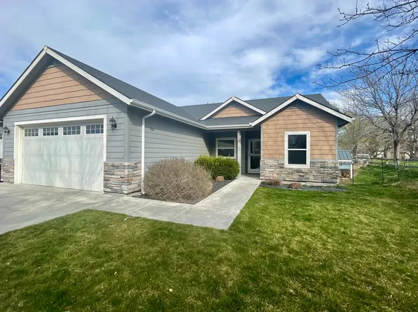 1726 S Kansas Pl, Nampa, ID 83686