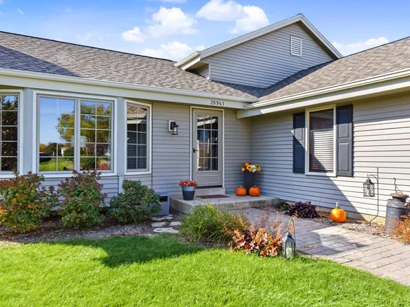 28941 Golden CIRCLE, Waterford, WI 53185