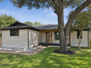 8566 Sweetwood Dr, Dallas, TX 75228