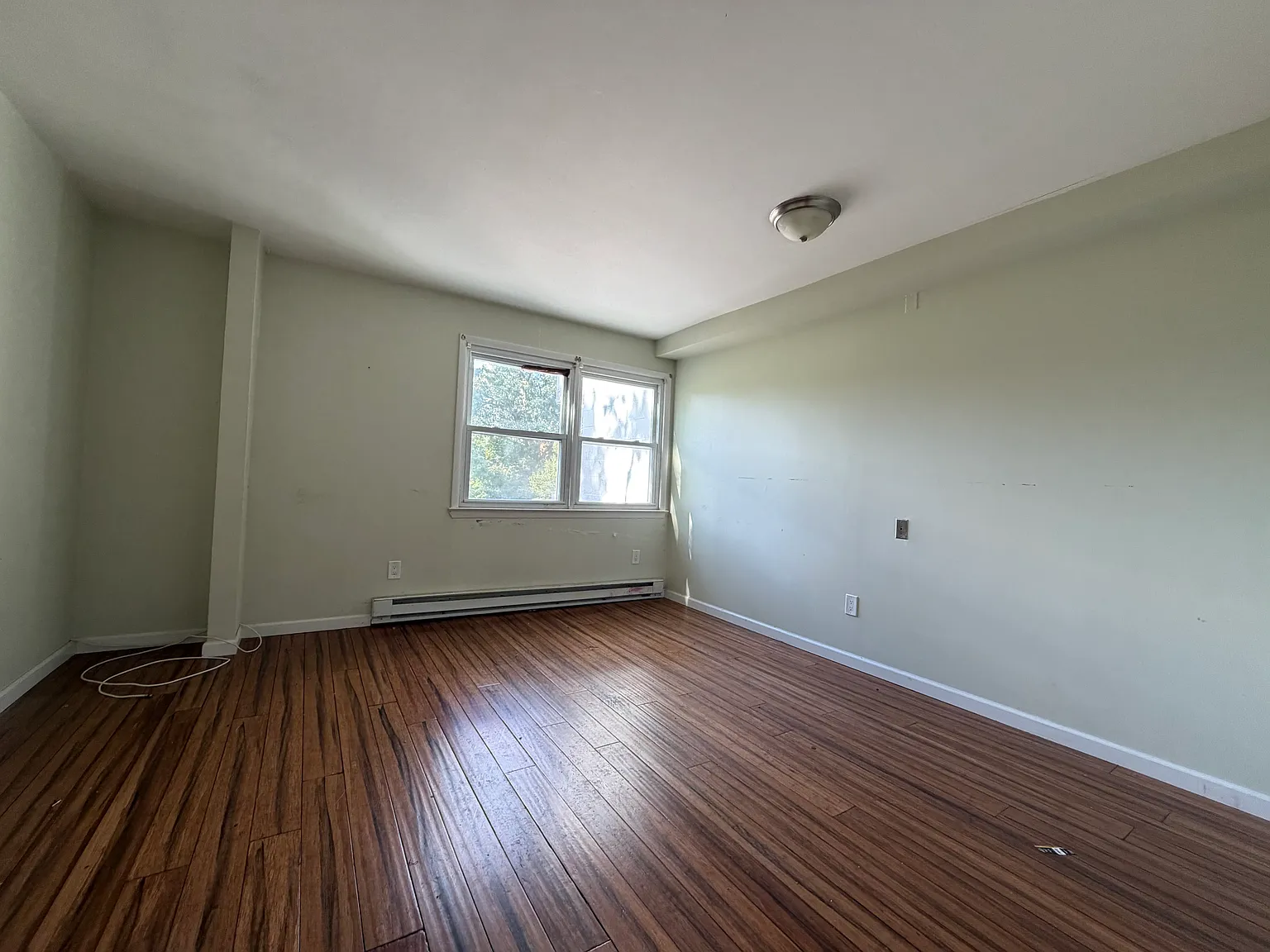 2 bed, 700 sqft, $1,845 — Photo 3