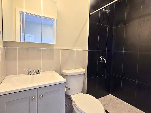 2nd image of 65 S Harrison St #17