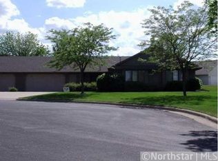 1490 Pringle Ct, Hastings, MN 55033