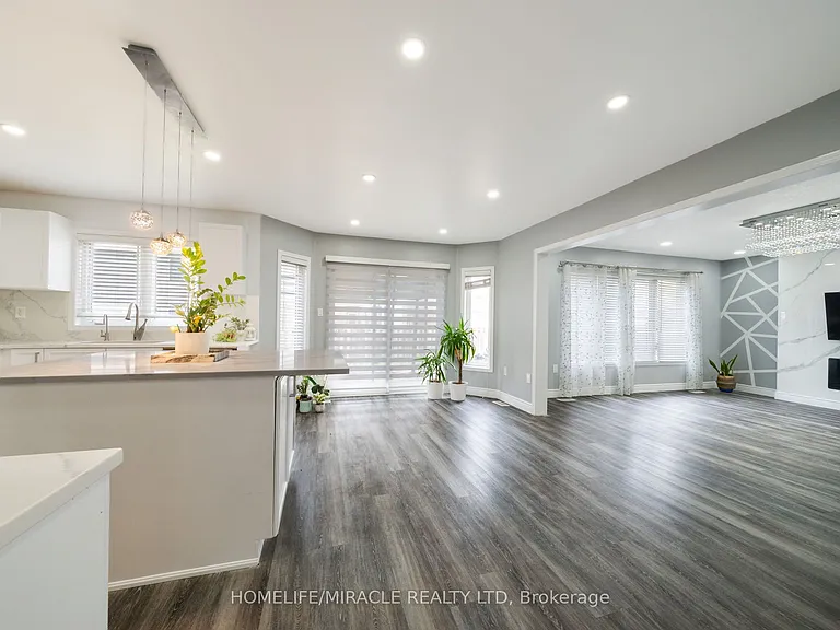 151 Baldwin Dr #UPPER — Photo 11