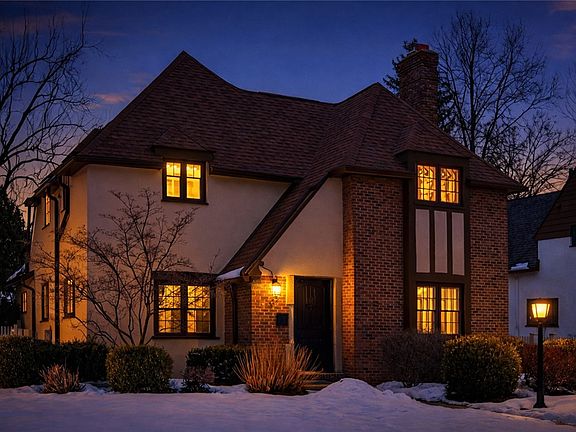 2nd image of 122 Avalon Dr