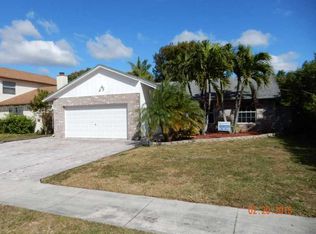 1909 SW 84th Ter, North Lauderdale, FL 33068