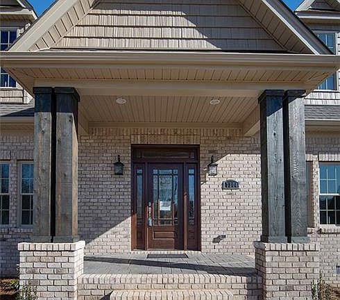 3rd image of 7304 Henson Forest Dr