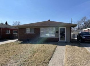 6744 Banner St, Taylor, MI 48180