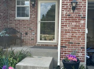 2739 Bay View Cir, Algonquin, IL 60102