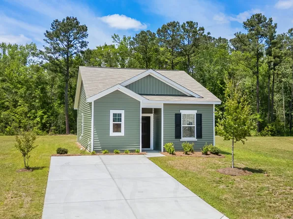 450 Castillo Dr, Loris, SC