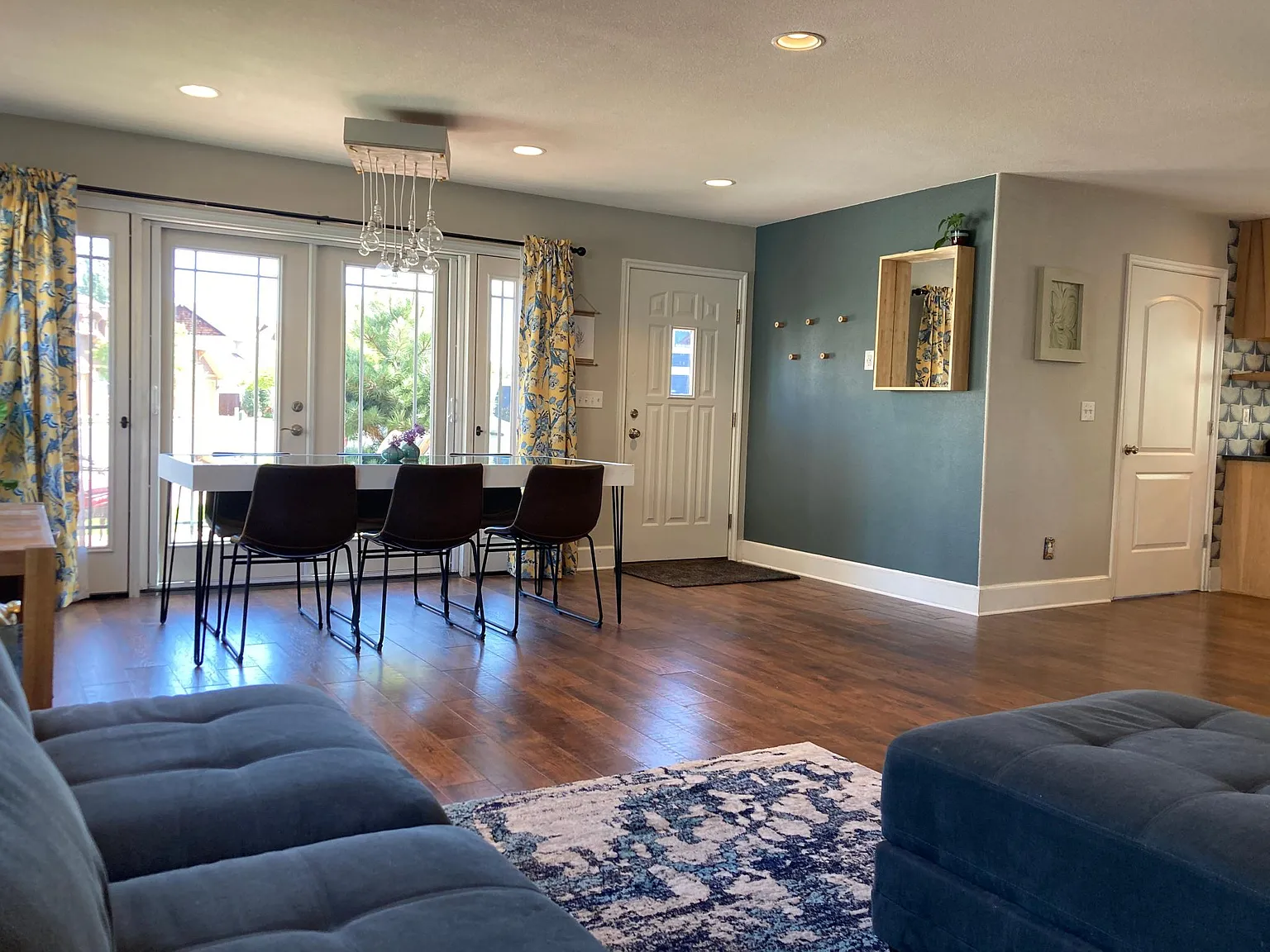646 Copperwood Ct — Photo 3