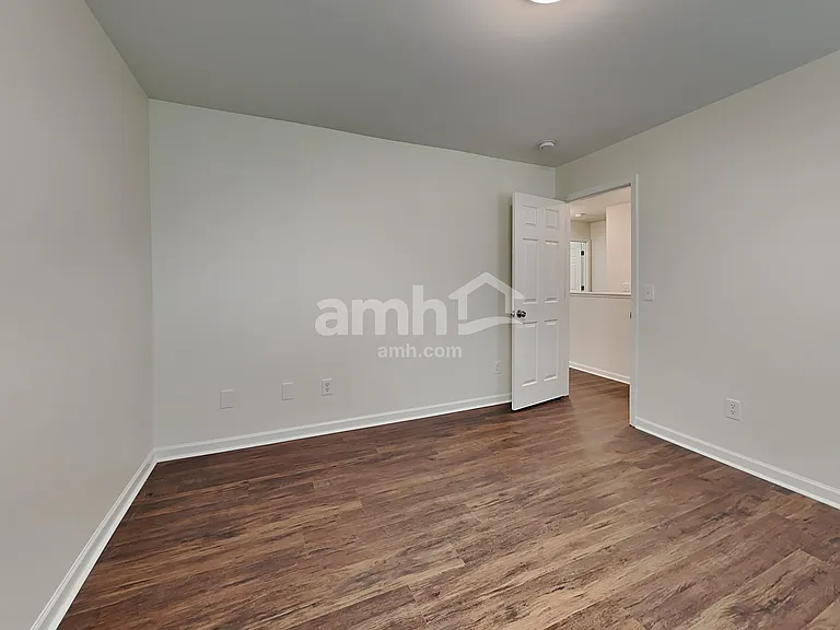 5912 Mineral Springs Ct — Photo 17