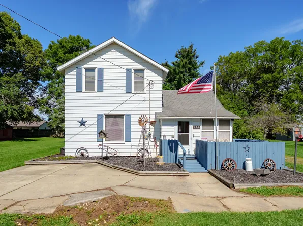 635 Osterhout St, Schoolcraft, MI 49087