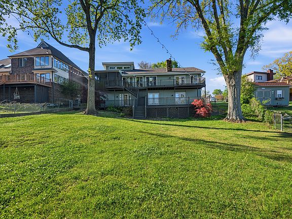 4th image of 9719 Pine Point Dr