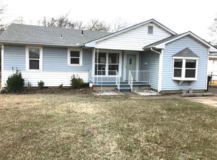 1602 N Center Ave, Shawnee, OK 74804