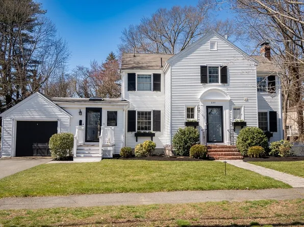 650 Pleasant St, Milton, MA 02186