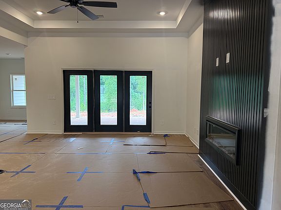 5th image of 705 Hannahs Mill Rd