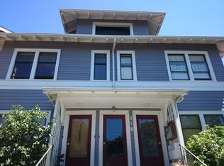 318 11th Ave E, Seattle, WA 98102