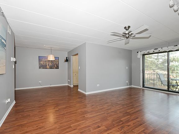 4th image of 11009 Theresa Cir #2D