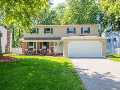 4524 Azalea Ln, North Olmsted, OH, 44070