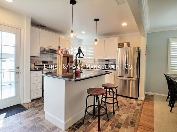 4th image of 4746 Coldbrook Ave