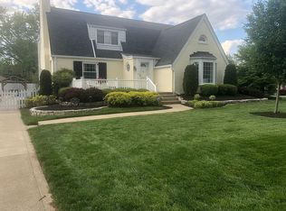 3715 Hycliffe Ave, Saint Matthews, KY 40207