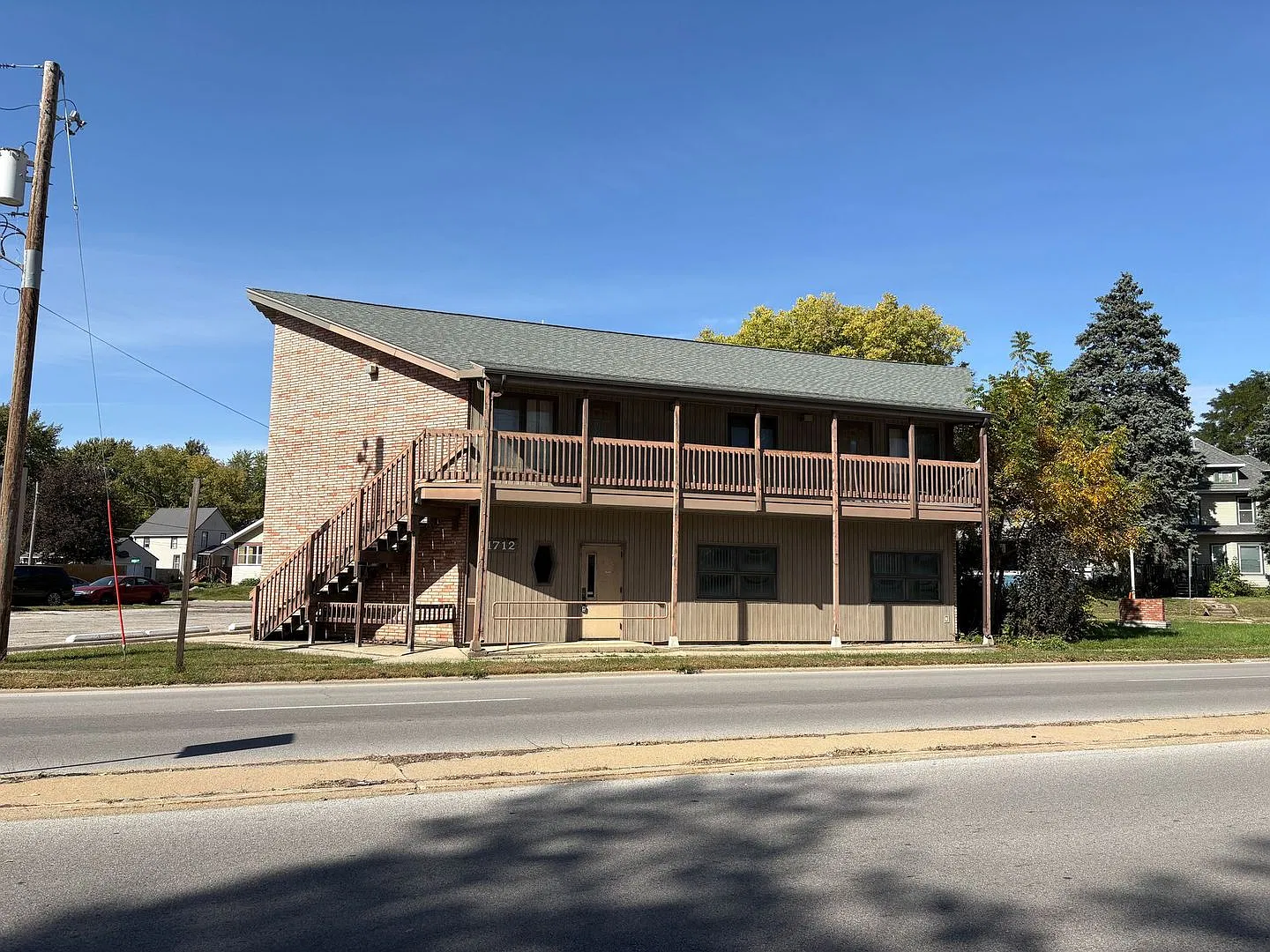 Flexible Two-Story Commercial Space Available for Lease — Photo 2