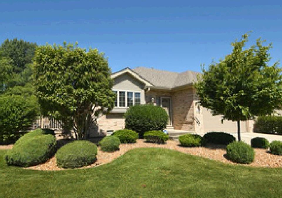 1st image of 9087 Arbour Walk Dr