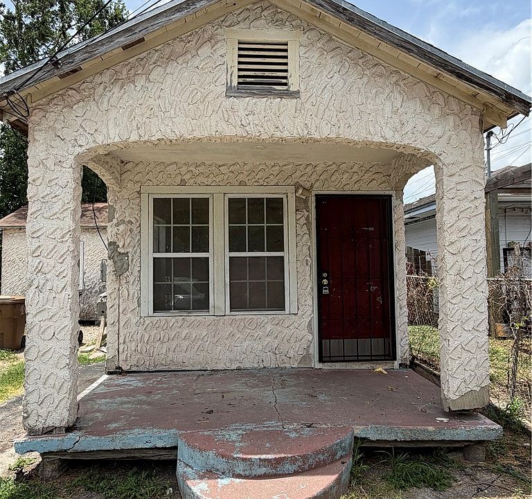 1st image of 605 Duncan St