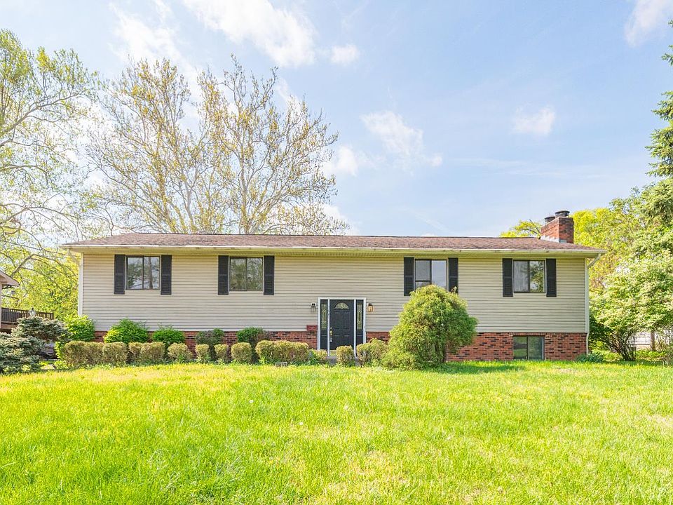 1st image of 3647 E Galbraith Rd