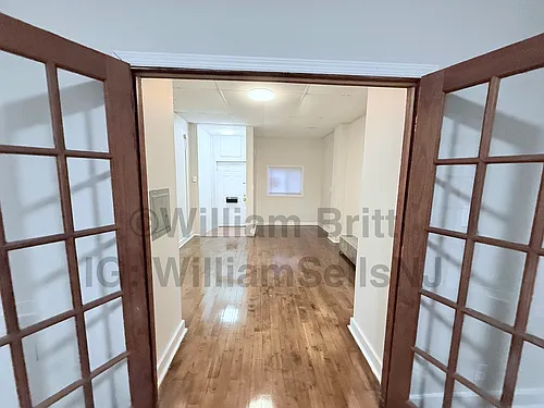 164-166 Sterling Ave #162D Photo 1