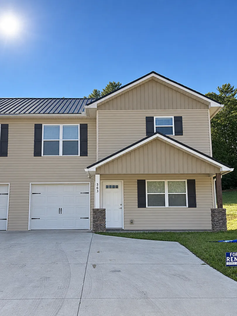 Dawn Valley Duplexes — Photo 1
