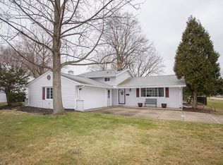 5184 W 210th St, Fairview Park, OH 44126