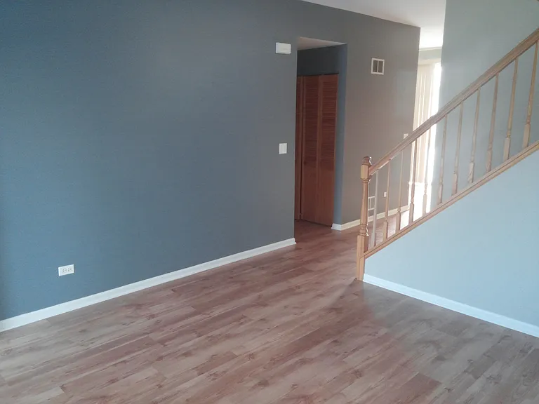 2513 Stonybrook Dr — Photo 4