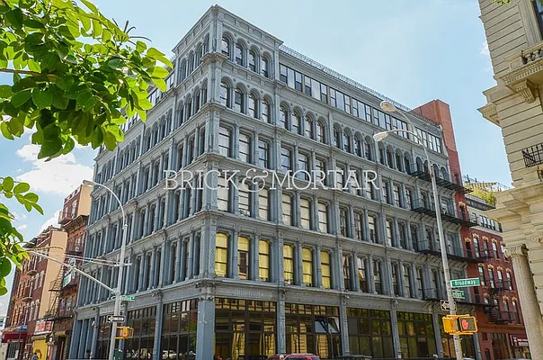 Rented by Brick&Mortar | media 22