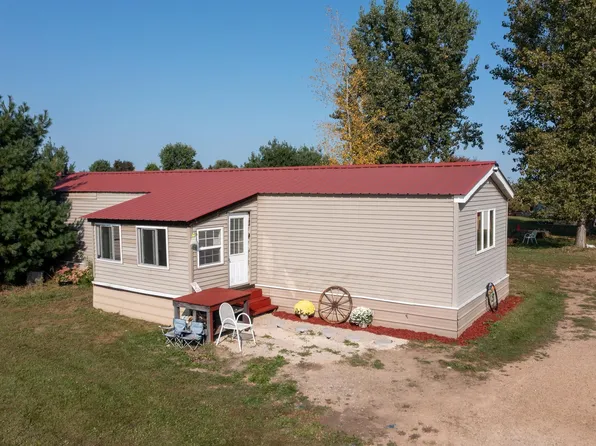 N5236 Rexford Rd, Shiocton, WI 54170
